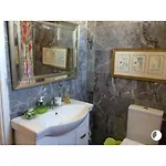 Pangiotas Pencione Apartament