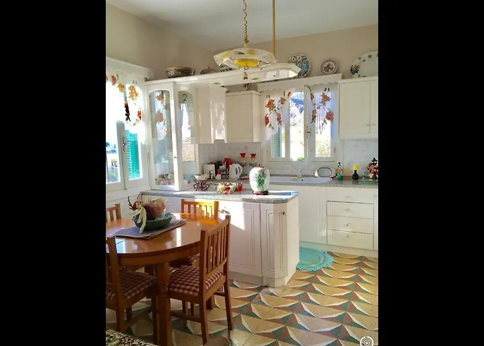 Pangiotas Pencione Apartament